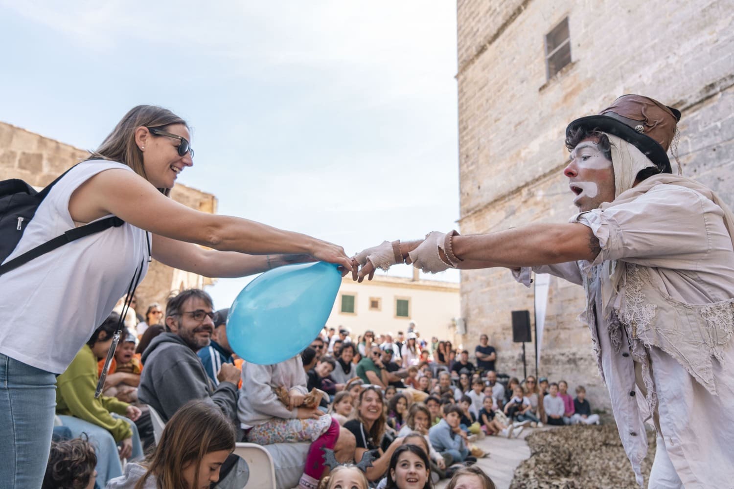0.3. Clownómadas